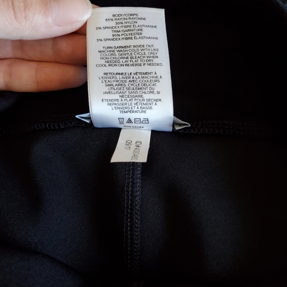 Donating at the end of December! Make an offer! Express leggings - Picture 3 of 6